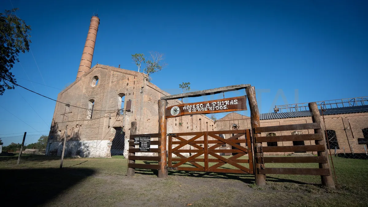 Acceso Ruinas Villa Ana